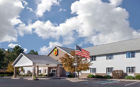 Super 8 By Wyndham Adrian